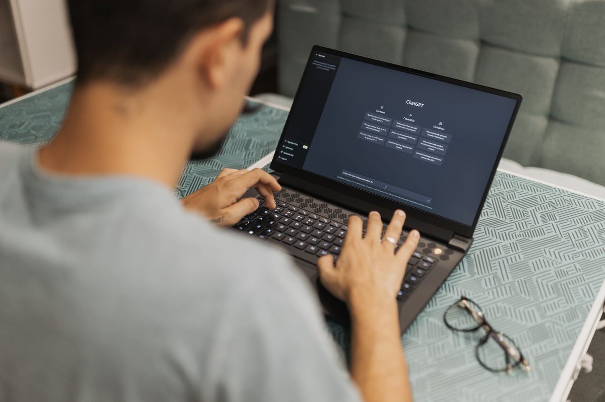 Comprendre les communities, les users et les subreddits